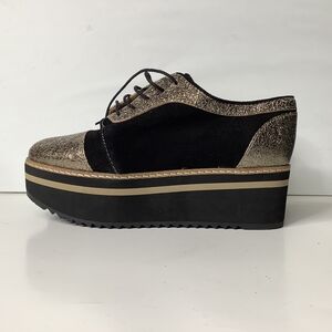 Susana Traca Black and Gold Platform Shoes